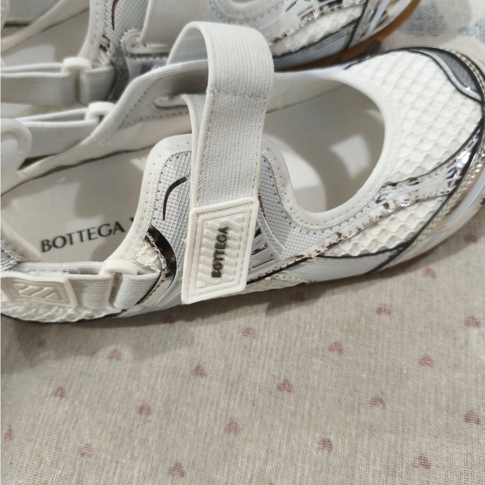 Bottega Veneta White and Silver Womens Mary Jane Sneakers - Picture 3 of 10